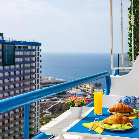 1413 Panoramic 1 Bedroom, Ocean View! *